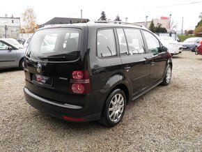 Volkswagen Touran 1.9 TDI BLUE MOTION Trendline - 3