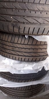 Bridgestone RFT 235/55 R19 - 3