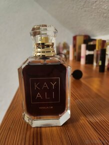 Parfém Kayali Vanilla 28 - 3