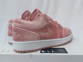 Nike Air MAX Low SE "Pink Velvet" veľ. 39 - nové - 3