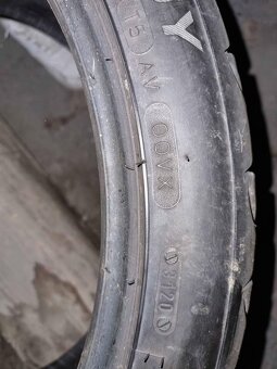 Predám letné gumy 235/40 R19 96Y - 3