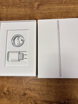 iPad 9, 256 GB - 3