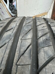 Letné penu 225/40 R18 - 3