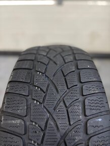 DUNLOP 235/45 r19 99V zimné - 3