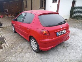 Peugeot 206 - 3