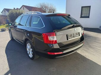 Škoda Octavia 2.0 TDI 110kW DSG Xenony Navigace - 3