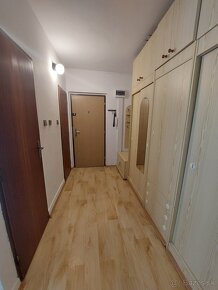 Znižená cena- veľký 2 izb. byt, 70 m2 + s loggia - 3