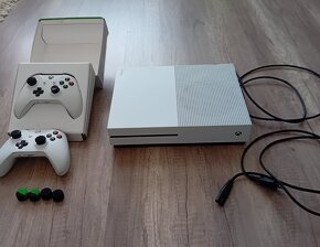 Predám XBOX One S - 3