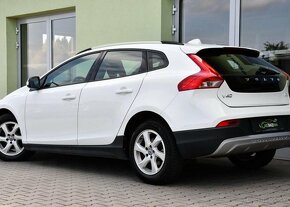 Volvo V40 D2 CROSS COUNTRY A/T NAVI 84 kw - 3