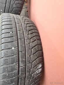 Zimné pneu Hankook 235 /60/16 - 3