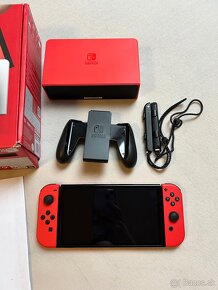 Nintendo Switch Oled Mario red edition - 3