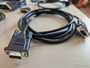 Sada 4 káblov pre displeje (DVI , VGA, HDMI) + redukcia - 3