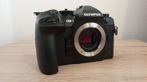 Olympus OM-1 - 3