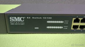 Switch SMC-EZ1016DT 16 portový, 100 Mbit - 3