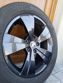 5x112 r17 original Skoda Superb - 3