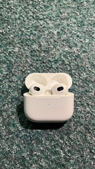 Apple Airpods 3.tej generácie - 3