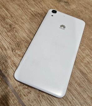 huawei y6 2018 - 3