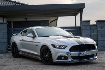 Ford Mustang 5.0 Ti-VCT V8 GT A/T - 3