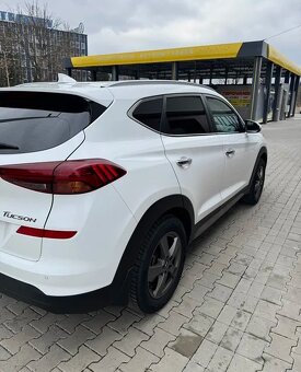 Hyundai Tucson 1.6 benzín 97kw - 3