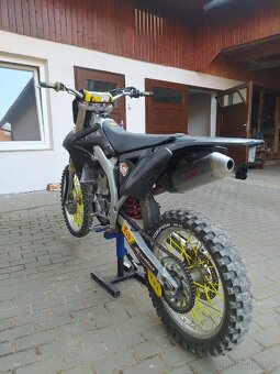 Suzuki rmz 250 - 3