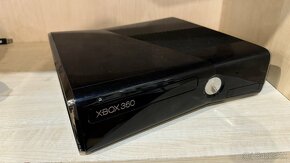 XBOX 360 - 3