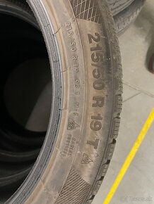 Predám zimné pneu Continental 215/50 R19 - 3