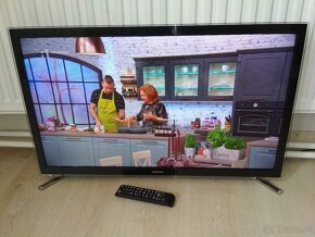 32" LED TV Samsung UE32F4500, uhlopriecka 81cm - 3