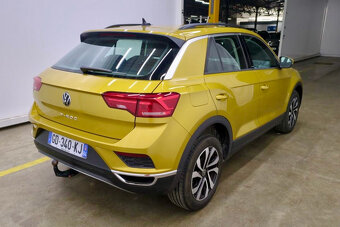 Volkswagen T-ROC 1.5 TSI EVO ACTIVE DSG 25.900,- Eur s DPH - 3