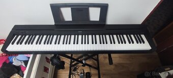 Yamaha P-45 Digital piano - 3