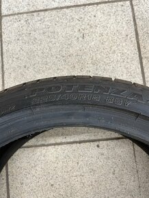 Bridgestone Potenza 225/40 R18 - 3