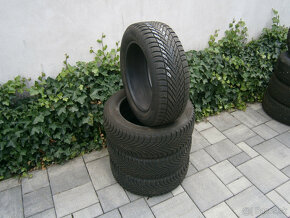 Predám 4x zimné pneu Pirelli 205/55 R16 91T - 3