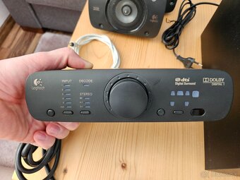 Logitech Z906 domáce kino - 3