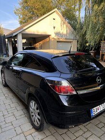 Opel astra GTC - 3