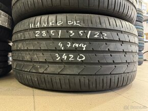 R22 285/35 Hankook Ventus S1 Evo 106Y 2x4,7mm DOT3420 - 3