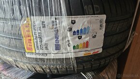 Pirelli Cinturato P7 - 3