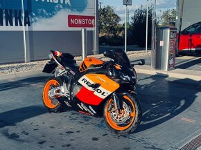 CBR1000RR - 3