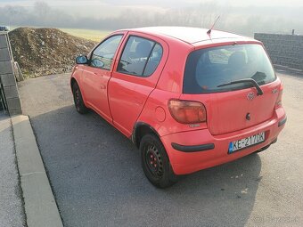 Toyota Yaris 2004 slovenské auto - 3