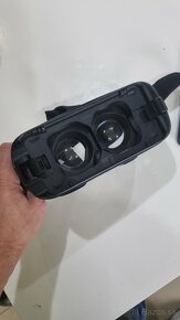 virtuálna realita Samsung Gear VR Oculus SM-R323 - 3