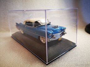 Predám zberateľský model auta Cadillac Eldorado 1956,1:43 - 3