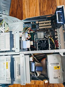 IBM ThinkCentre Pentium 4 - 3