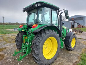 John Deere 5090M - 3