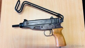 Samopal vz. 61 škorpion - 3