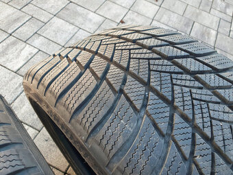 255/40 R20 Bridgestone Blizzak LM001 - 3