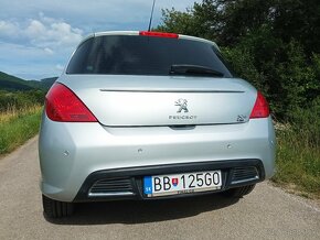 Peugeot 308 1,6eHdi Facelift 10/2011    156tis.km - 3