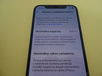 iPhone 11 PRO 256GB SILVER - ZÁRUKA 1 ROK - 100% BATERIA - 3