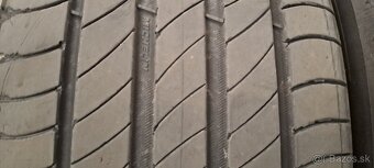 Predám 4ks jazdené letné 215/55r18-99V Michelin - 3