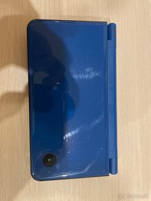 Nintendo DSi XL - 3