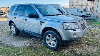 Land Rover Freelander2 2.2 TD4 S - 3