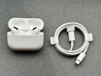 Predám originálne slúchadlá Apple Airpods PRO 1 gen - 3