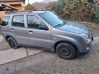 Suzuki ignis 1,5 4x4 220000 km - 3